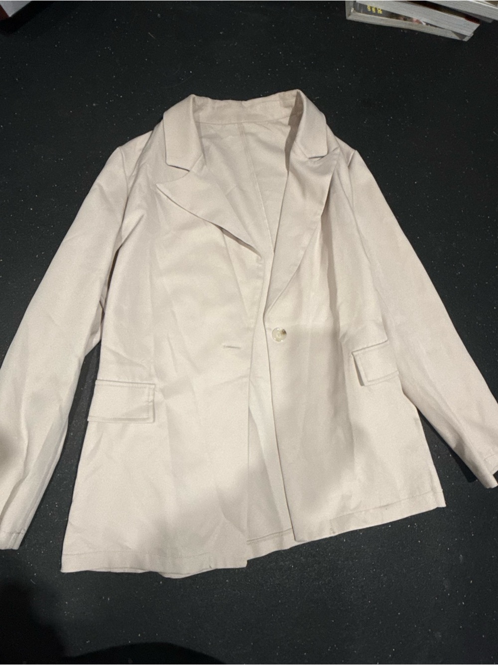 SHEIN Cream Single-Button Notch Lapel Blazer